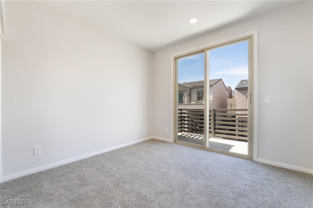 view of carpeted spare room