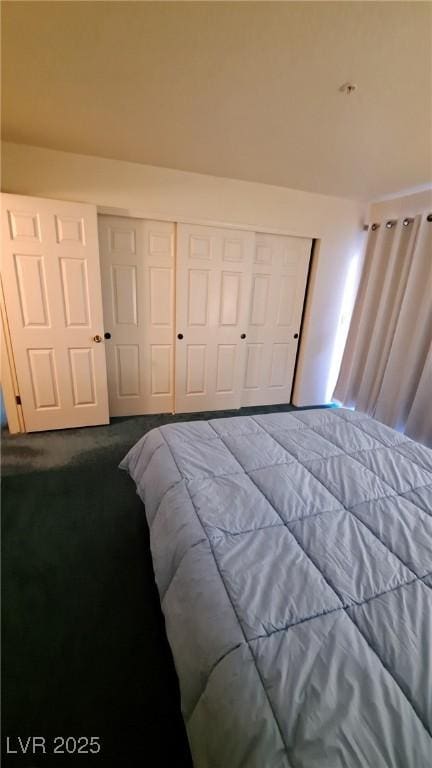 bedroom featuring a closet