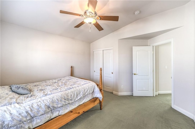 bedroom with lofted ceiling, carpet flooring, ceiling fan, and a closet