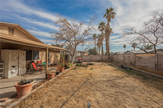 view of yard with a patio