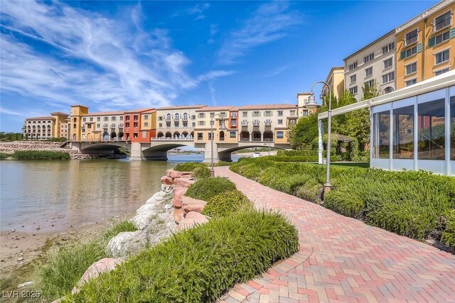 view of property's community featuring a water view