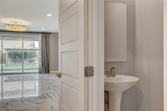 bathroom featuring sink