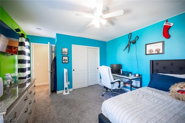 bedroom featuring ceiling fan, carpet flooring, and a closet