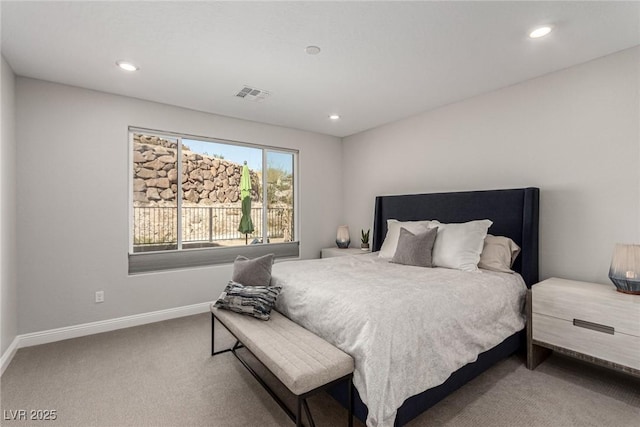 bedroom with carpet flooring