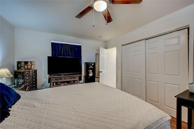 bedroom with a closet and ceiling fan