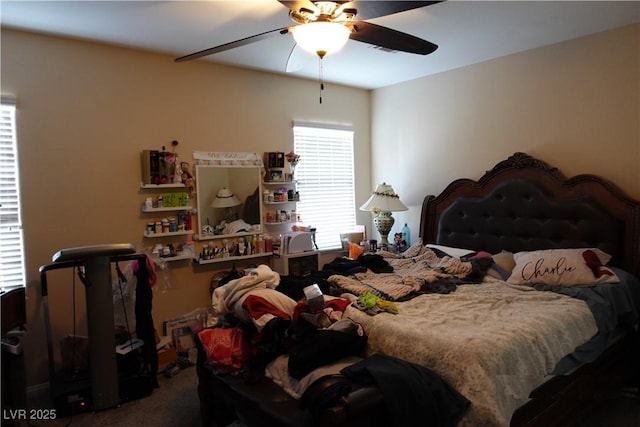 bedroom with ceiling fan