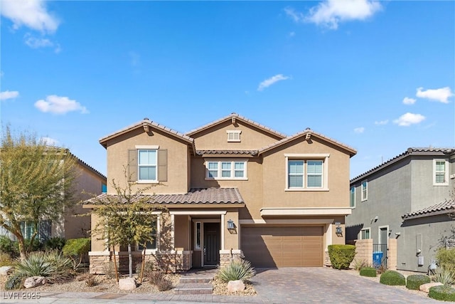 view of front of property featuring a garage