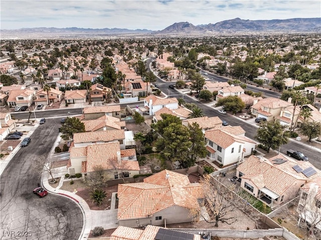 bird's eye view with a mountain view