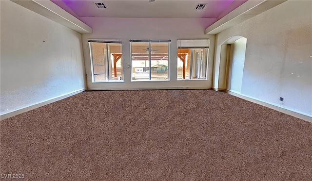 unfurnished room featuring carpet floors