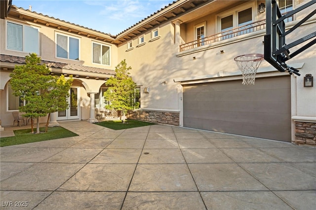 view of front of home with a garage