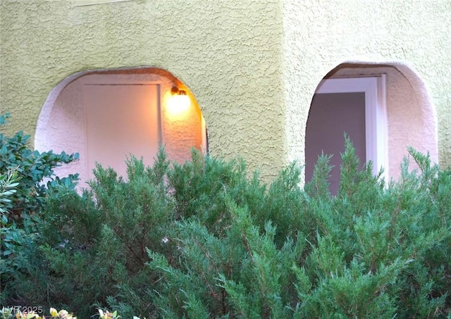 view of entry to storm shelter