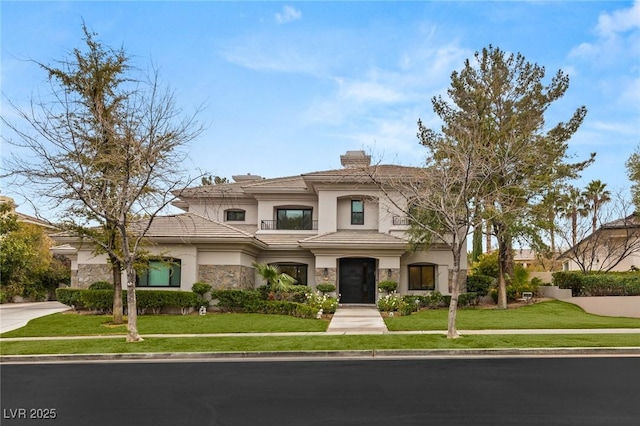 view of front of property featuring a front yard