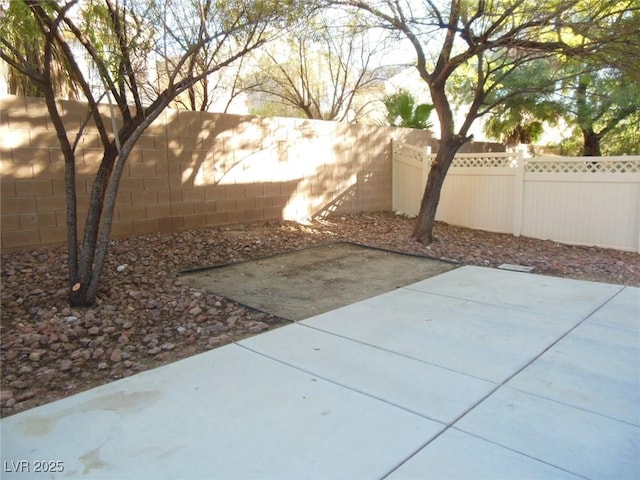 exterior space featuring a patio