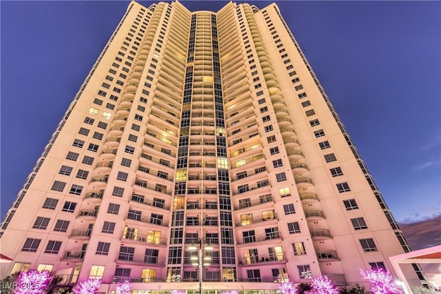 200 W Sahara Ave Unit 2108, Las Vegas, NV 89102 - view of property