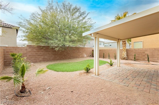 view of yard with a patio area