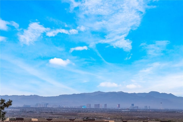 view of mountain feature