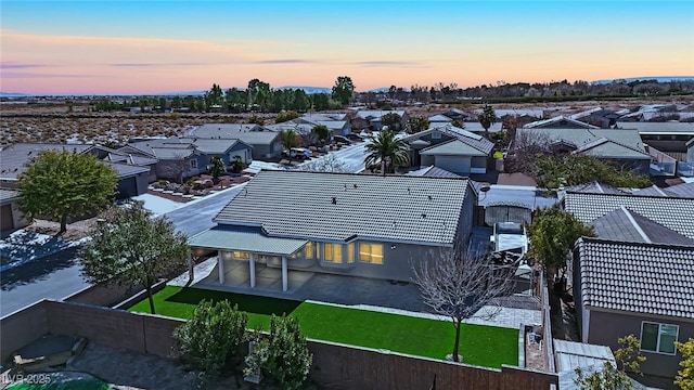 view of aerial view at dusk