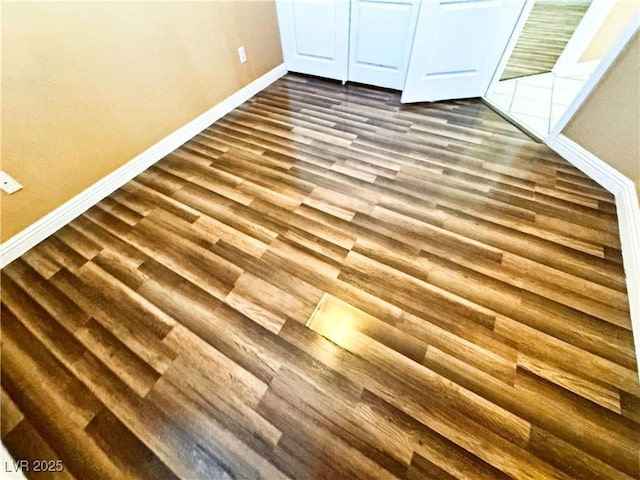 details with hardwood / wood-style flooring