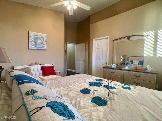 bedroom featuring ceiling fan