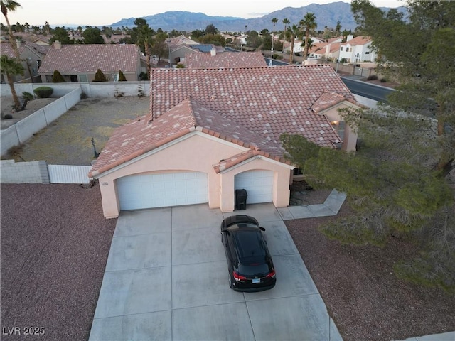 bird's eye view with a mountain view