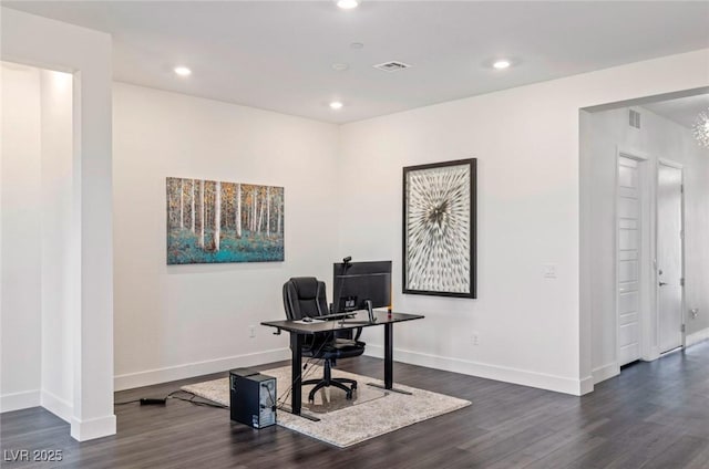 home office featuring recessed lighting, baseboards, and dark wood-style flooring