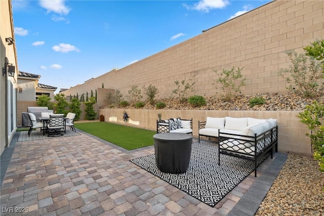 view of patio with outdoor lounge area