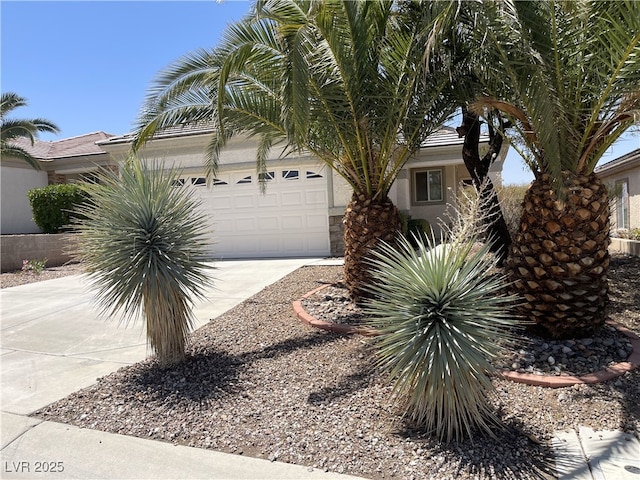 2341 Celestial Moon St, Henderson, NV 89044 - photo 4