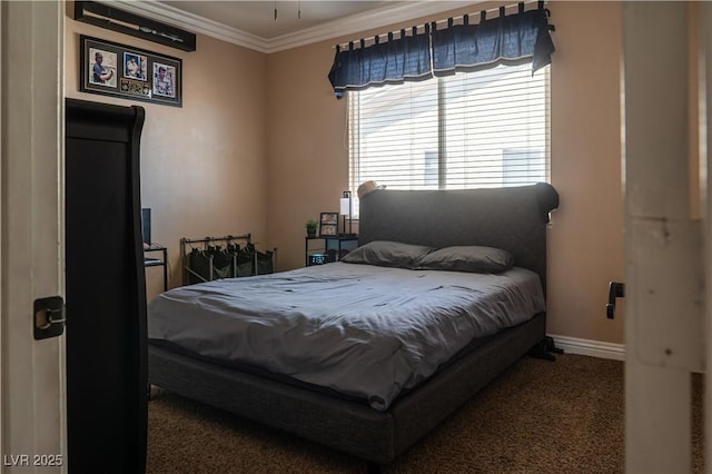 bedroom featuring crown molding and carpet flooring