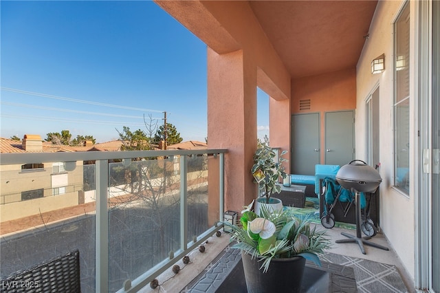 balcony featuring a grill