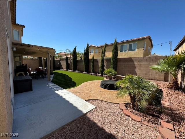 view of yard with a patio