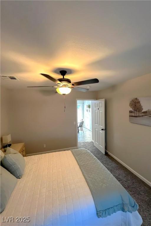 bedroom featuring carpet floors and ceiling fan