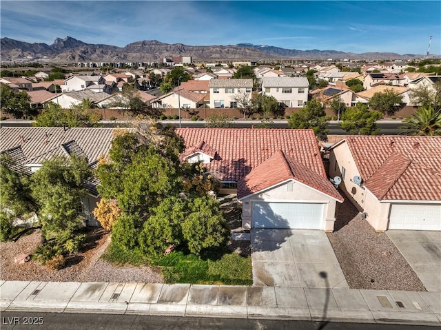 bird's eye view featuring a mountain view