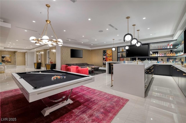 playroom featuring visible vents, a raised ceiling, billiards, recessed lighting, and wet bar