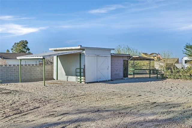 view of outbuilding