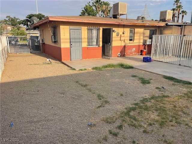 1902 Weldon Pl, Las Vegas, NV 89104 - photo 5