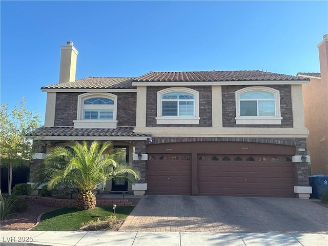 view of front facade featuring a garage