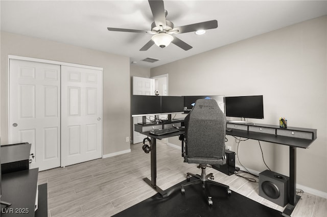 office area featuring ceiling fan