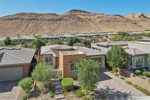 view of mountain feature with a residential view
