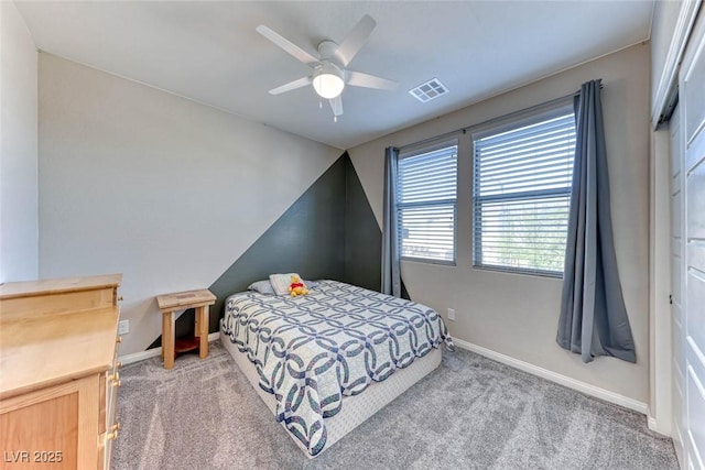 bedroom featuring carpet flooring and ceiling fan