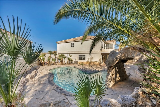 view of swimming pool featuring a patio