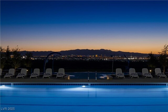 637 N Water St, Henderson, NV 89015 - photo 46