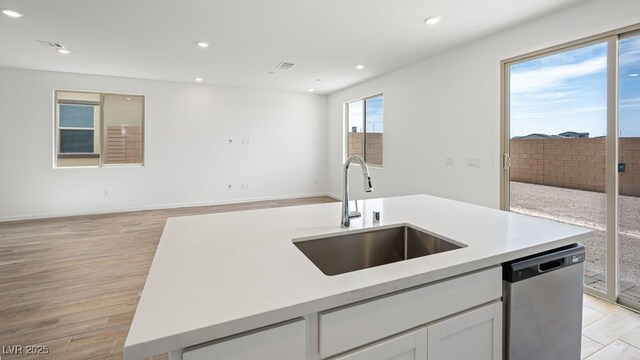 637 N Water St, Henderson, NV 89015 - photo 9