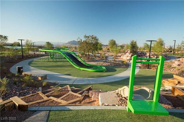 637 N Water St, Henderson, NV 89015 - photo 42