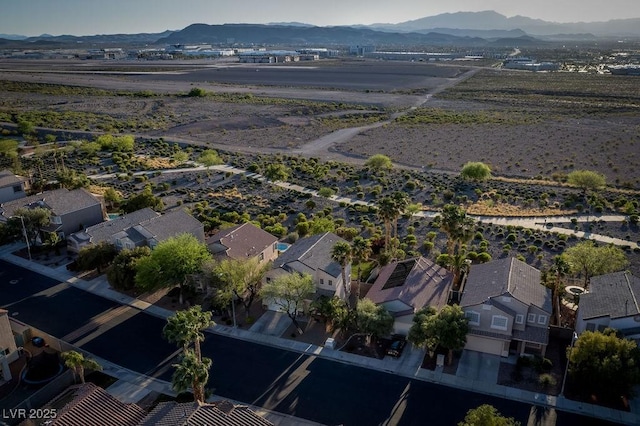 bird's eye view featuring a mountain view