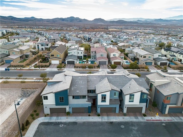 bird's eye view with a mountain view