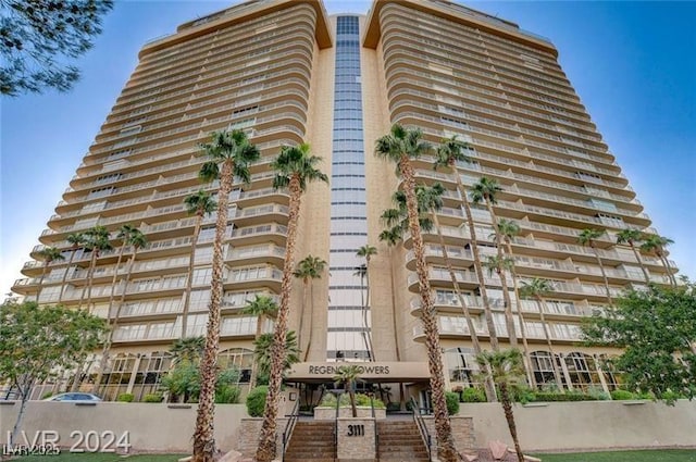 view of building exterior