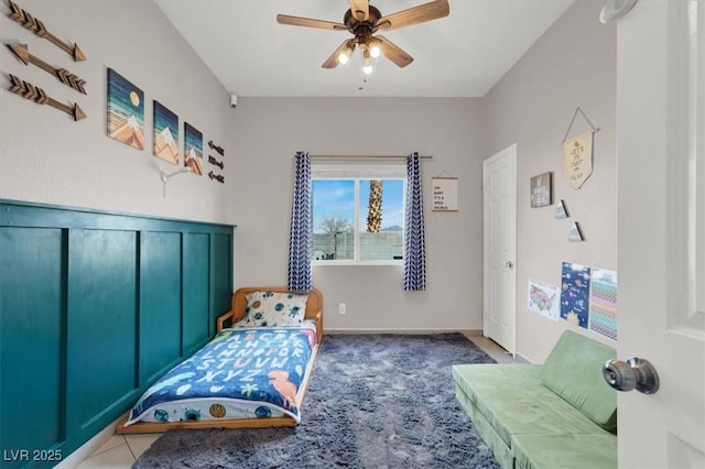 bedroom featuring ceiling fan