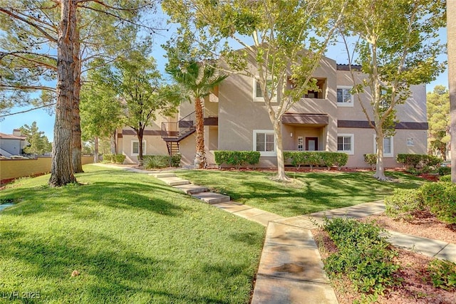 view of front of house with a front yard