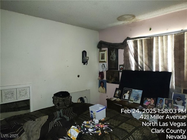 421 Miller Ave, North Las Vegas, NV 89030 - interior space
