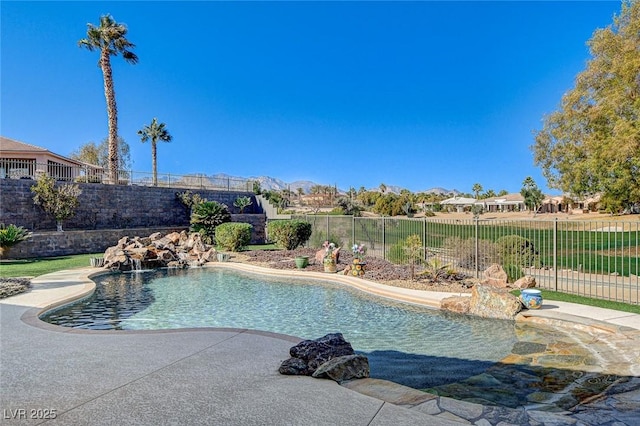 view of swimming pool featuring pool water feature